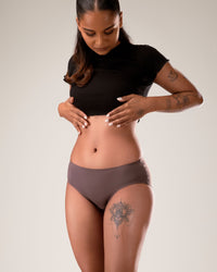 Seamless Full Brief