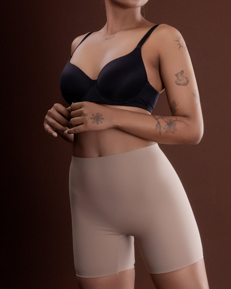 Seamless Bonded Slip Short