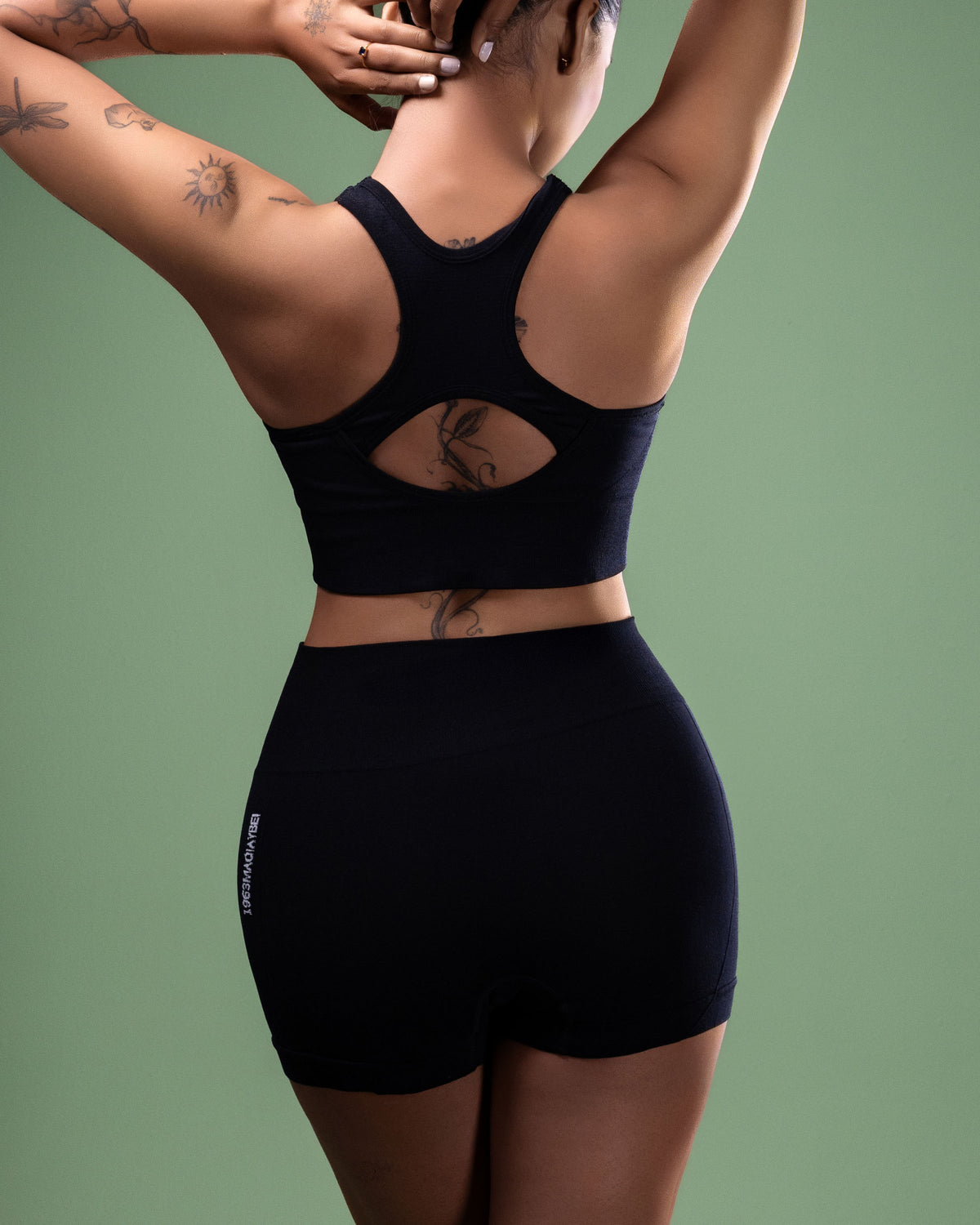 Seamfree Knitted Yoga Shorts