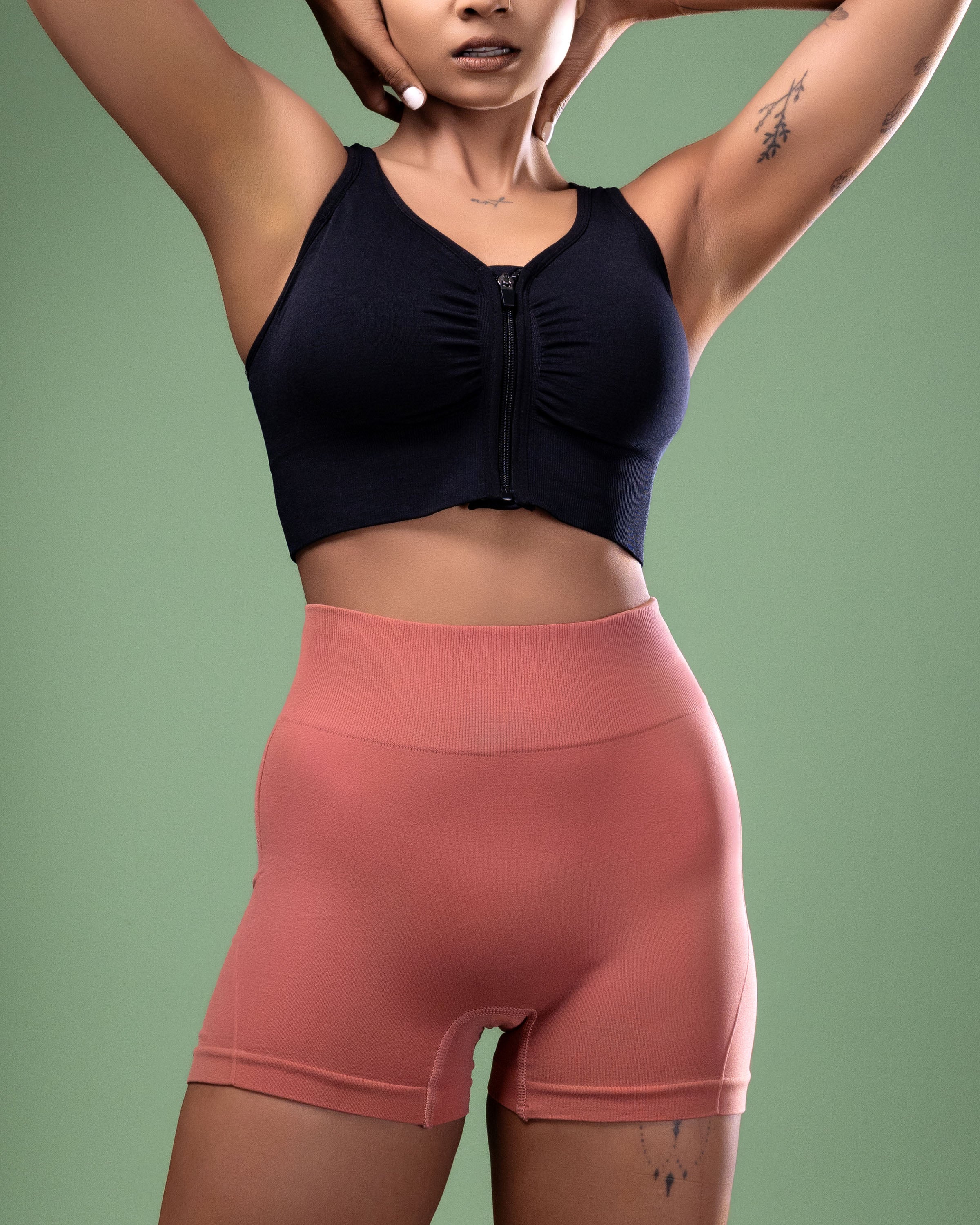 Seamfree Knitted Yoga Shorts