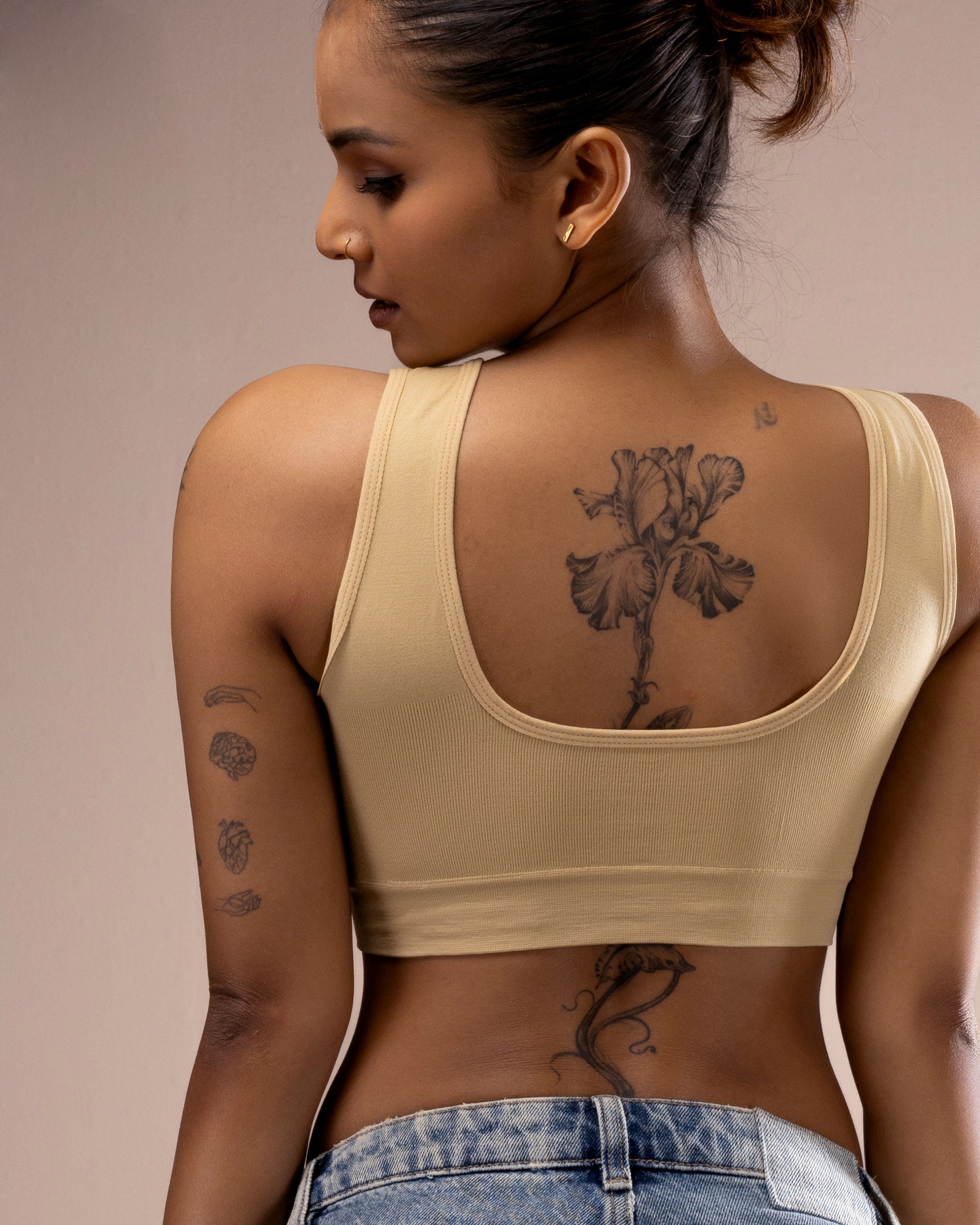 Seamless home-wear bra