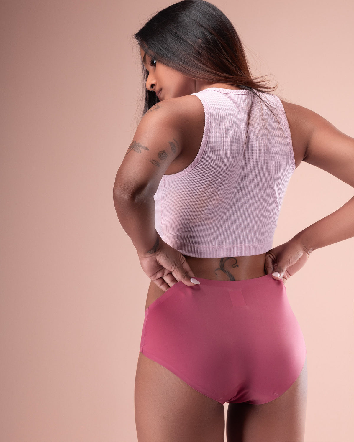 Seam-free microfiber panty