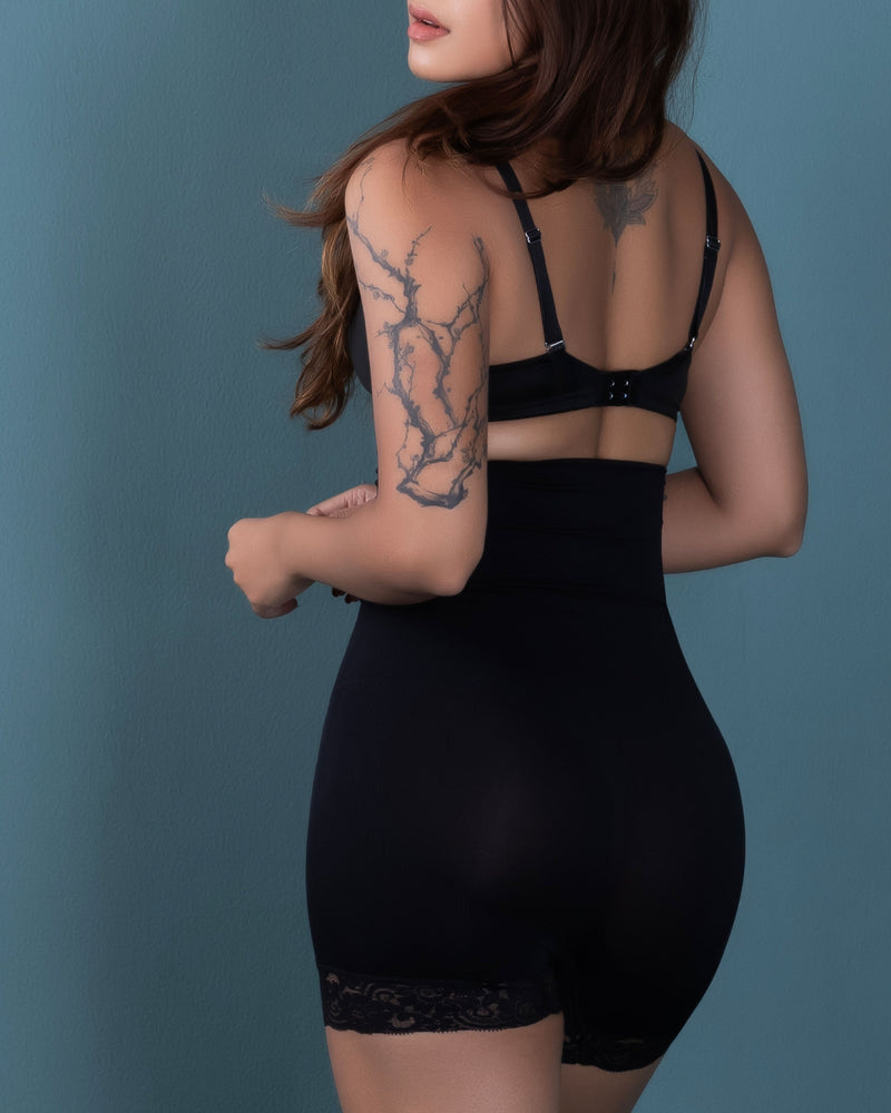 High-Waist Shaping Shorts
