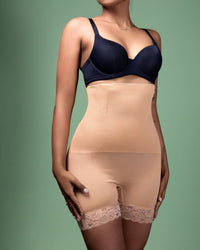 High-waist shaping short