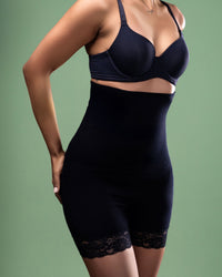 High-waist shaping short